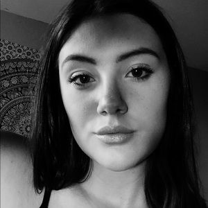 Meet your Posher, Gabby